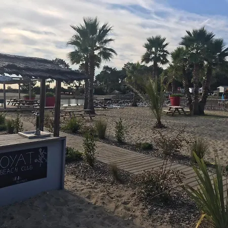 Chris Et Sabrina - Les Viviers 4 Etoiles * Lege-Cap-Ferret